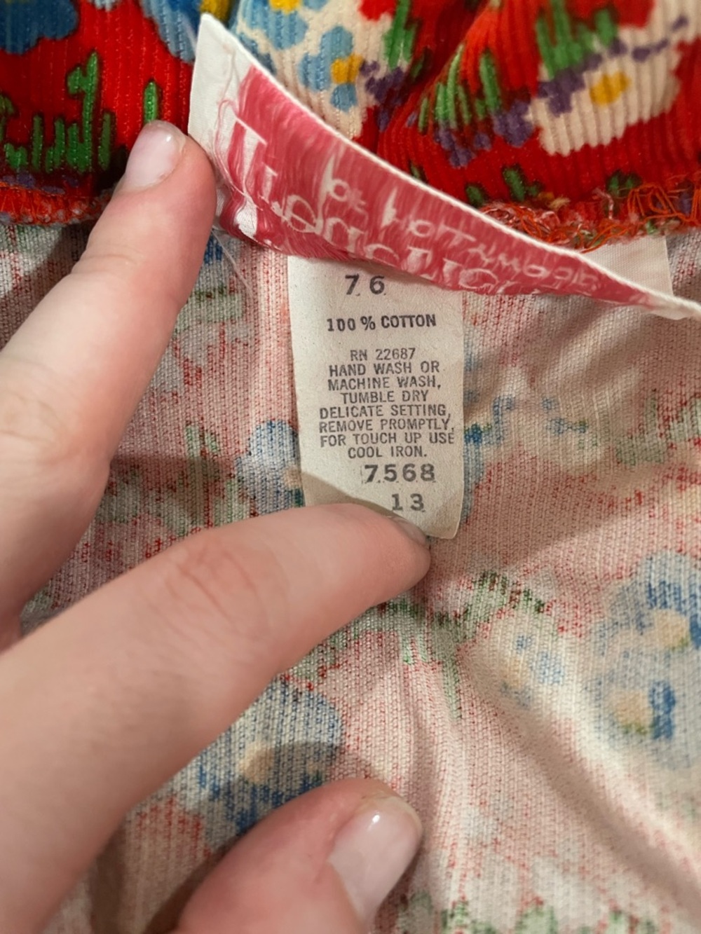 RARE VINTAGE Red Floral Tie-Waist Corduroy Jacket c. 60s/70s - Picture 6 of 6
